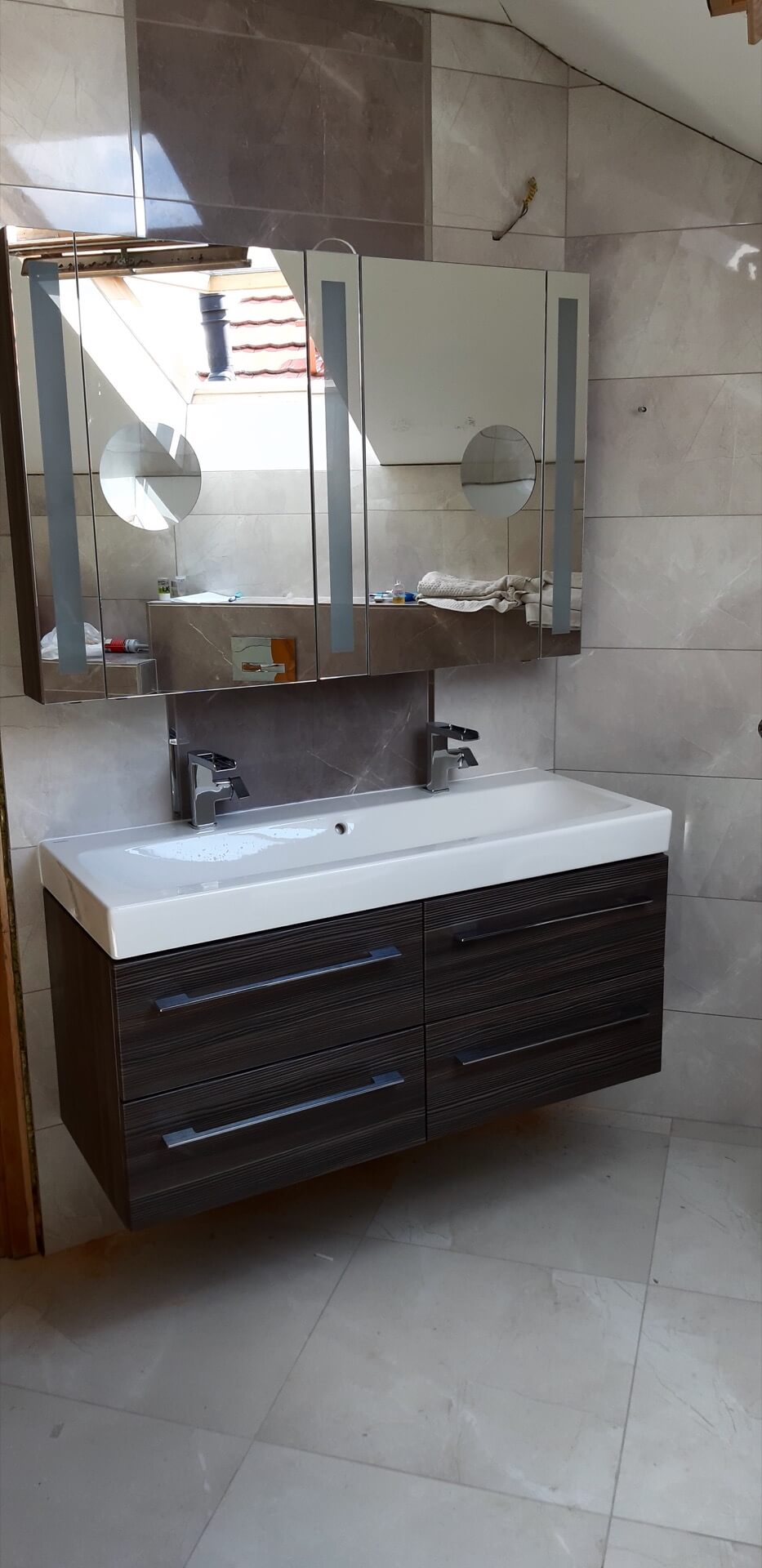 Felújítás, burkolás munkánk referencia